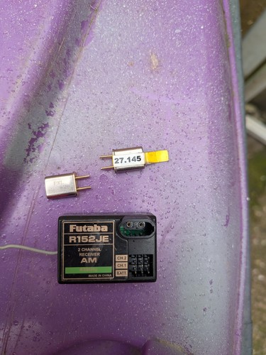 Futaba r152je channel 40mhz - 2-channel,