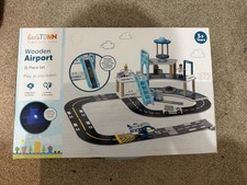 Littletown Wooden Airport