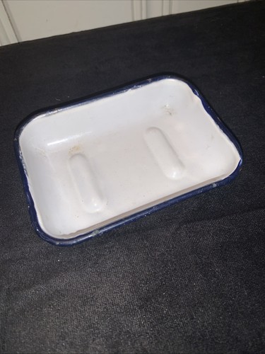 Vintage enamel soap - enamel, dish