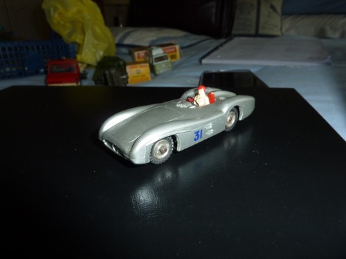 Dinky toys 237 - 237, mercedes