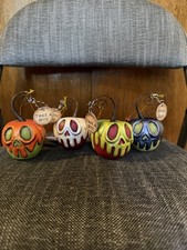 Bethany Lowe LEEANN KRESS