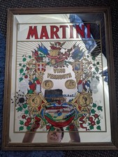 Vintage MARTINI Vermouth Pub
