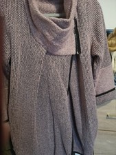 Lady's Coat Size 16 70 Per Cent Lambswool  Violet I  Colour