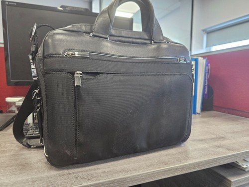 Authentic tumi arrive - authentic, black
