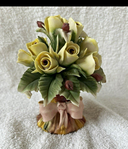 Signed vintage capodimonte - vintage,