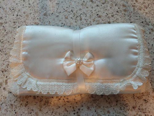 Pretty cream satin jewellery - pretty,