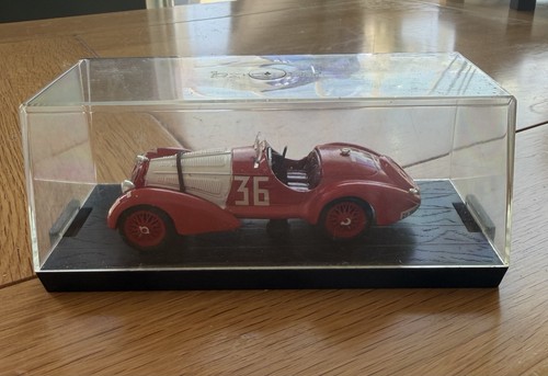 Brumm alfa romeo 8c 2900b - 1:43,