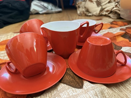 Vintage melamine cups - , and
