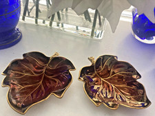 PAIR  Ruby Red/Gold Carlton