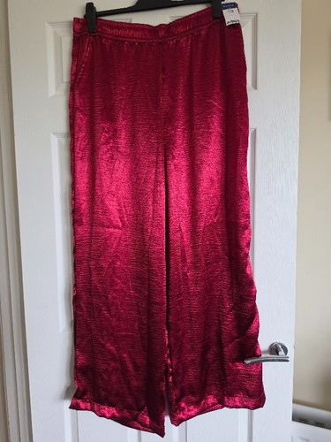 Ladies red shimmer wide - , legged