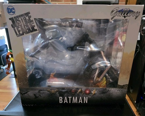 Batman tdkr figure - figure, diamond