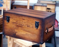 7-0032 Wooden Keepsake Box