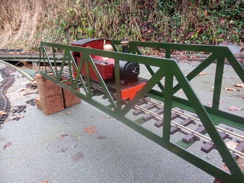 Scale steel bridge - scale,