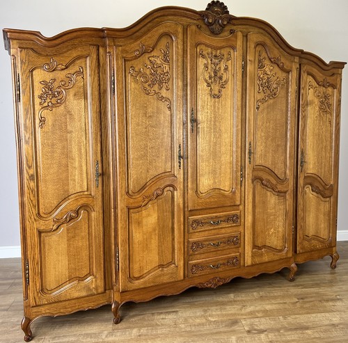 Wardrobe vintage french louis - wardrobe,