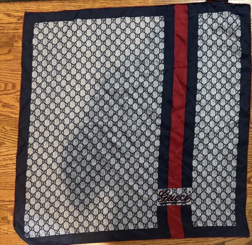 New gucci scarf silk - new,