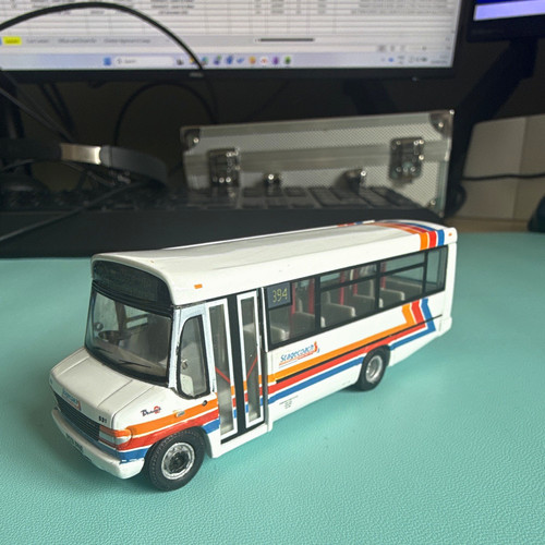 Corgi stagecoach route - stagecoach, 394