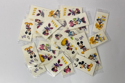 Mickie and minnie mouse - mickie,