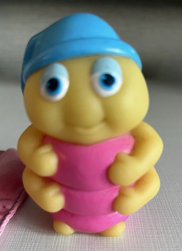 Vintage glo friends - friends, snugbug