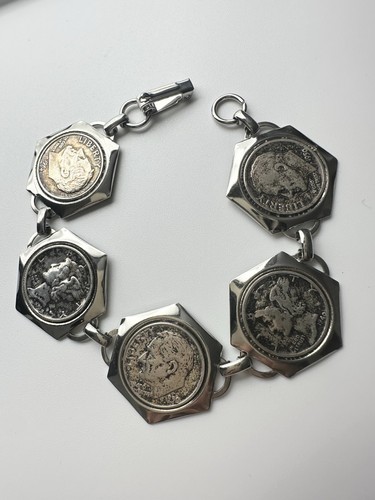 Silver tone link bracelet - , with