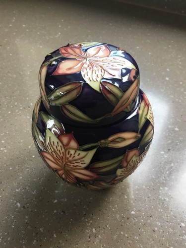 Moorcroft peruvian lily - moorcroft, ginger