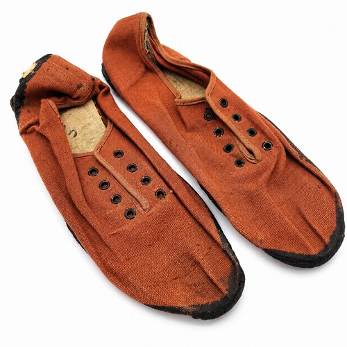 Ww2 plimsols british army - -,