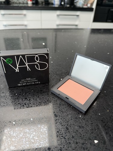 Nars blush powder shade - blush, behave
