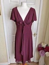 BNWOT "ALFRED SUNG" Burgundy knee length dress (size 12)