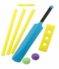 KIDS PLASTIC CRICKET SET WITH