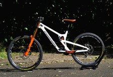 Propain Rage CF Custom Size L  White Downhill Bike 2025 Fox 40