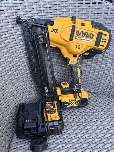 Dewalt dcn660xj 18v cordless - 18v,