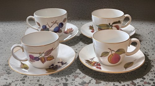 Rare royal worcester evesham - royal,