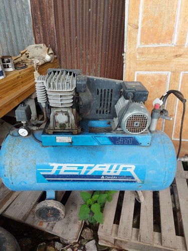Compair j11 100litre 240v - 100litre,