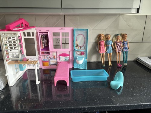 Barbie carry case house - barbie,