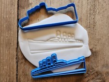 RMS Titanic cruise ship boat cookie/ biscuit cutter, baking accessories, icing,