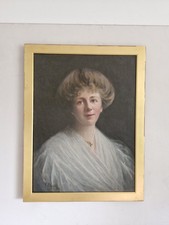 Fine Portrait of Clementine