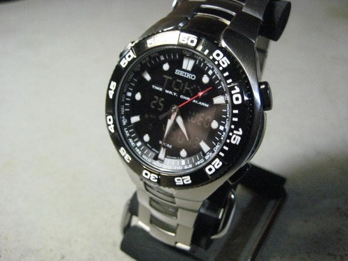 Seiko digital watch - watch, snj015p1