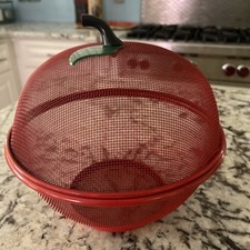 Fruit Basket With Cover Red