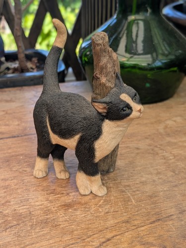 Collectable sherratt and - collectable,