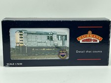 Bachmann 32-100 Class 08 Shunter 13365 in BR Green Tested POOR Runner OO Gauge