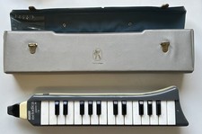 VINTAGE MELODICA PIANO 26 KEYS