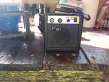 3rd Avenue Guitar Mini Amp