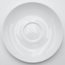 Fitz & Floyd Everyday White Porcelain 6 3/8" Saucer Coupe