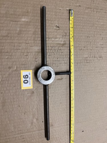 Vintage die holder - die,