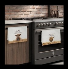 Highland Cow Tea Towels Set of 2 – Farmhouse Animal Kitchen Dish Towels, Cute