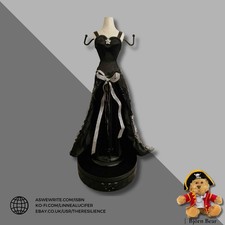 Decorative Mannequin Jewellery