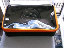 1 x guru 800 luggage tackle bag