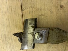 Vintage Footprint Expansive