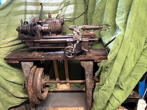 Dalton lathe with slow speed