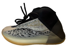 Yeezy Quantum Sneakers UK 7 US 7.5 EU 40 2/3 REF Y3 =