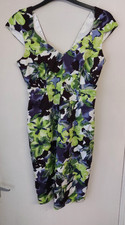 Woman’s Michaela Louisa Green Floral Shift Dress size 10 97% Cotton